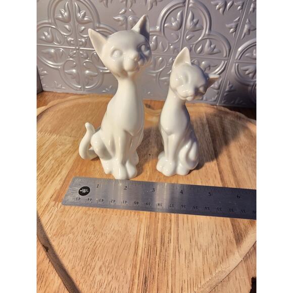 High Gloss OMC Pair Of White Cats Figures Standing - Picture 7 of 7